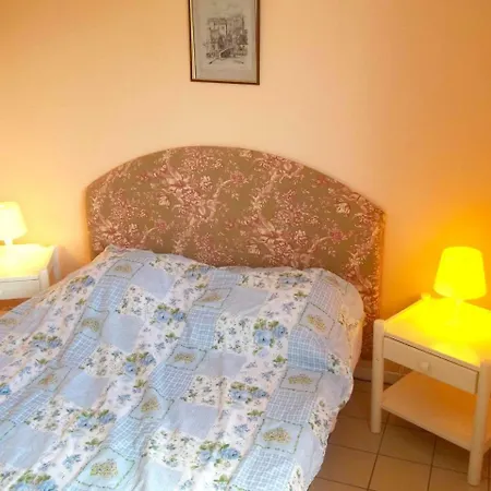Maison De 4 Chambres Avec Jardin Clos A A 6 Km De La Plage